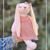 خرید عروسک خرگوش افاده ای