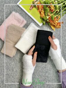 دستکش نیم پنجه موهری