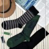 جوراب مردانه ساقدار طرح برگ چریکی برند بارکد