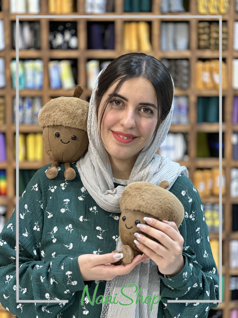 عروسک مخملی بلوط