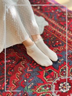 جوراب مچی لبه تور دار طرح گلدوزی