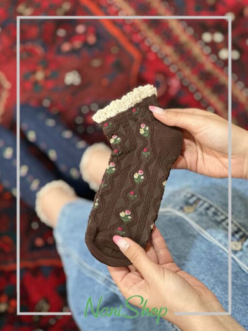 جوراب مچی لبه گیپور طرح برجسته گل گلی