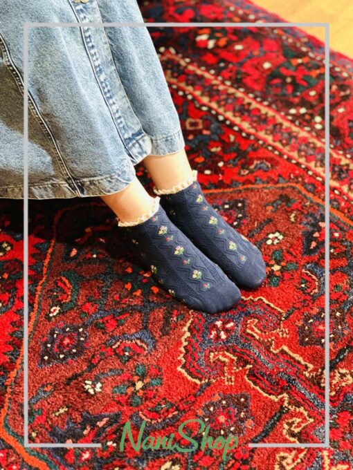 جوراب مچی لبه گیپور طرح برجسته گل گلی