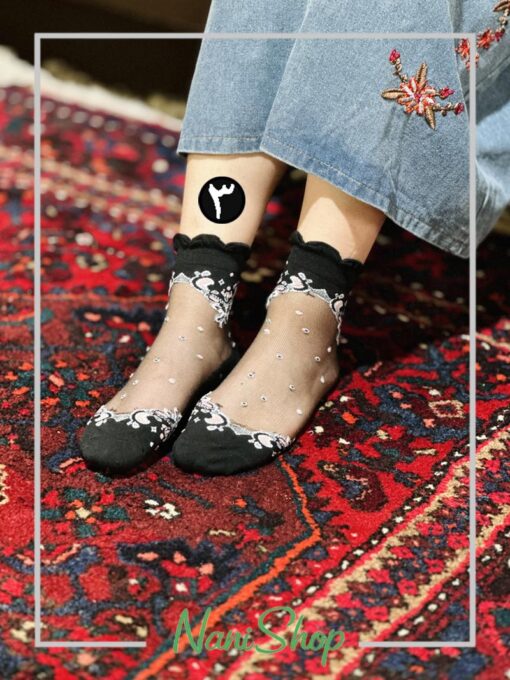 جوراب ساقدار نخی شیشه ای طرح گل گلی