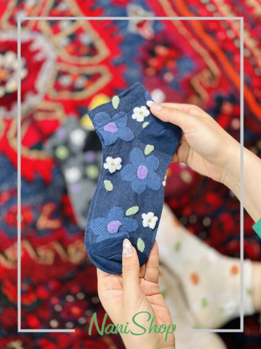 جوراب مچی طرح گل گلی برگی