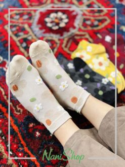 جوراب مچی طرح گل گلی برگی