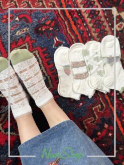 جوراب مچی نخ پنبه شیشه ای طرح گل برجسته