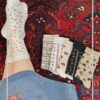 جوراب ساقدار طرح گل بیسکویتی برند کالزی لند
