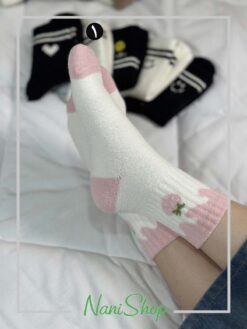 جوراب ساقدار حوله ای طرح رینگی توت فرنگی