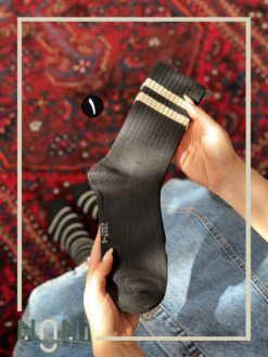 جوراب ساقدار مشکی بافت ریز طرح رینگی