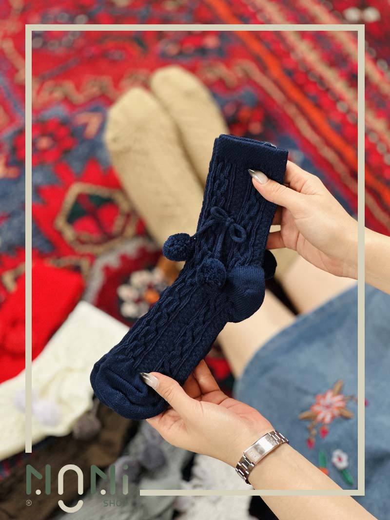 جوراب ساقدار منگوله دار طرح بافت زنجیری