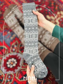 جوراب زیر زانو پشمی داخل کرک طرح دونه برف برند کوکوهانا