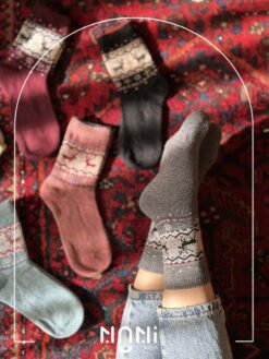 جوراب ساقدار پشمی طرح گوزن