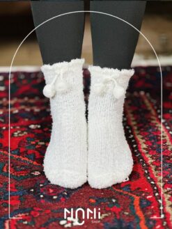 جوراب ساقدار بوکله منگوله دار