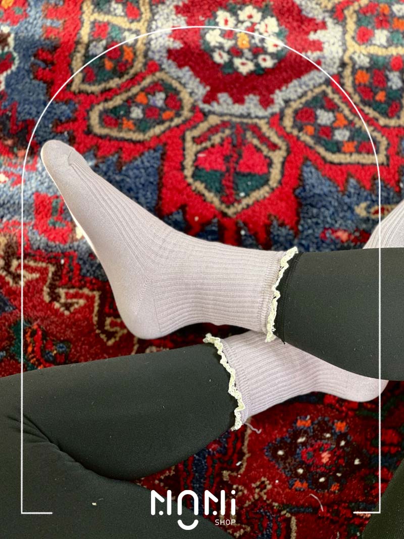 جوراب نیم ساق نخی کبریتی طرح لبه گیپور