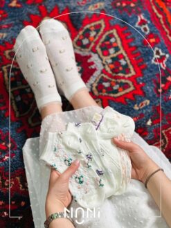 جوراب زنونه لبه توردار گل برجسته