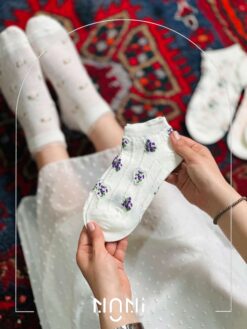 جوراب زنونه لبه توردار گل برجسته