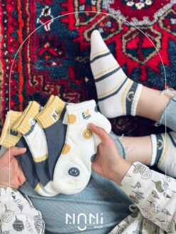 جوراب مچی نخی طرح اسمایل طوسی و زرد