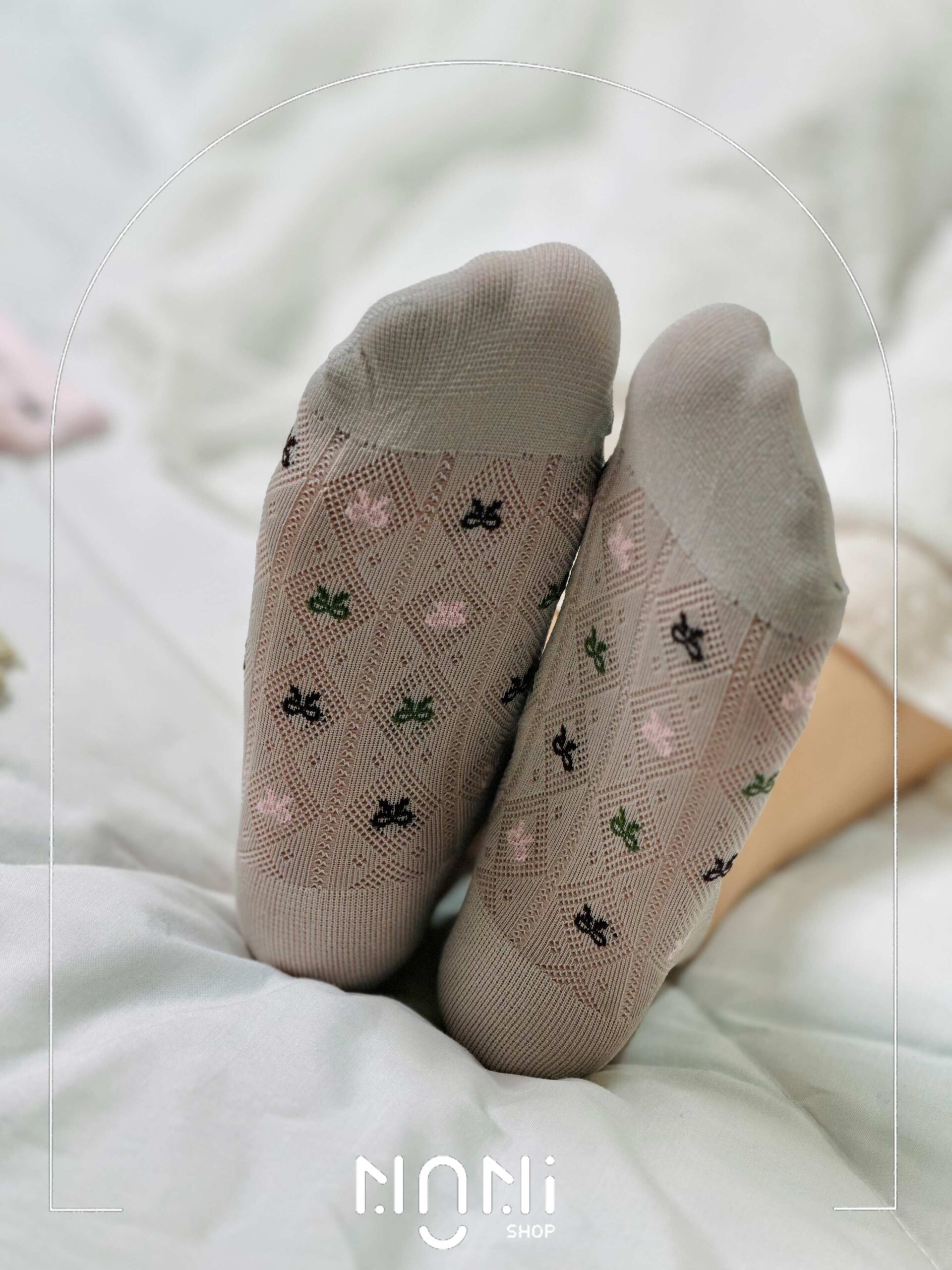 جوراب مچی شیشه ای کفی دار مدل پاپیون