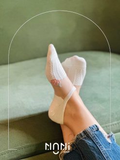 جوراب قوزکی شیشه ای طرح توت فرنگی و گل