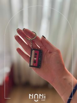 جاکلیدی چوبی طرح نوار کاست و دوربین